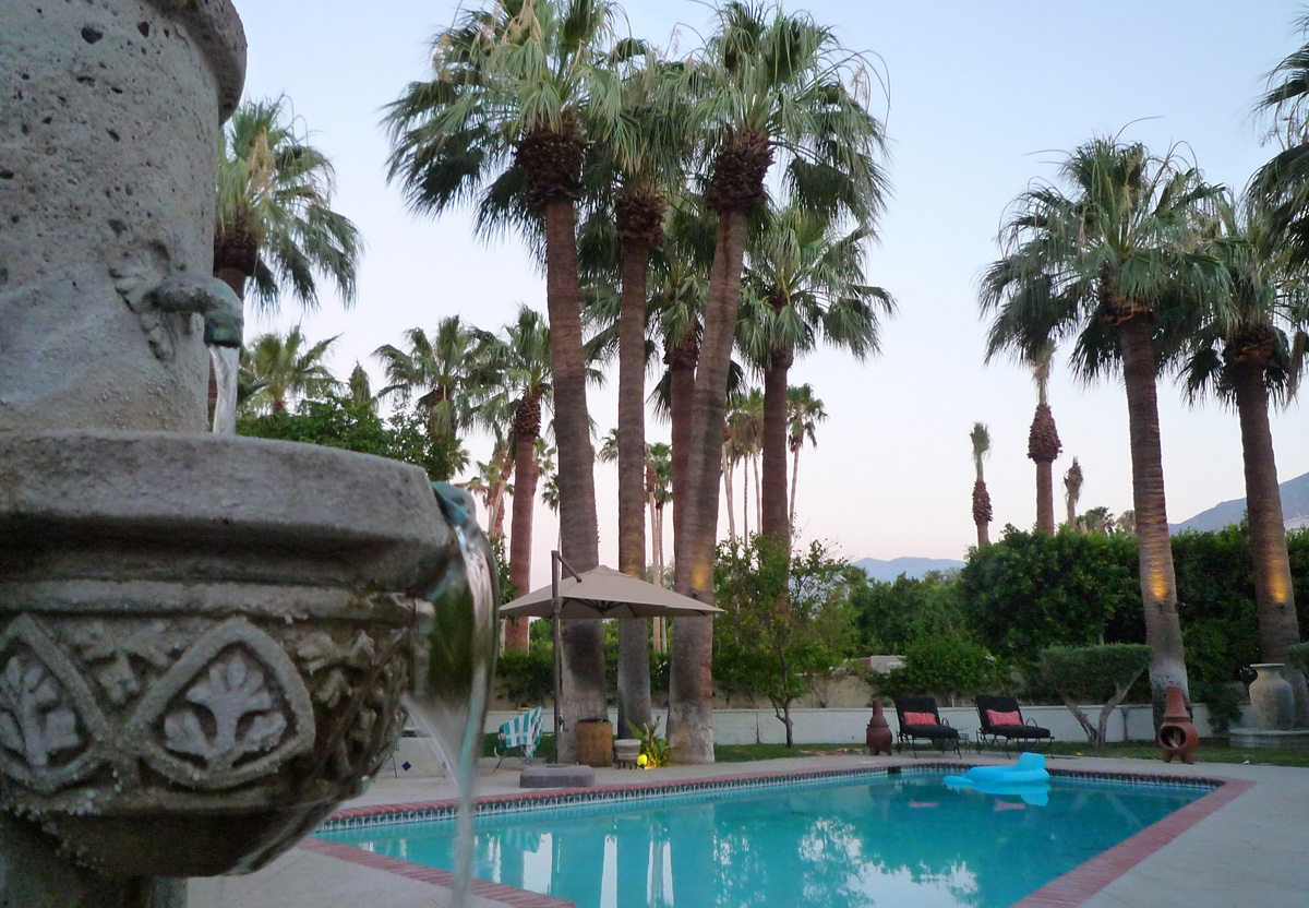 初 Palm Springs